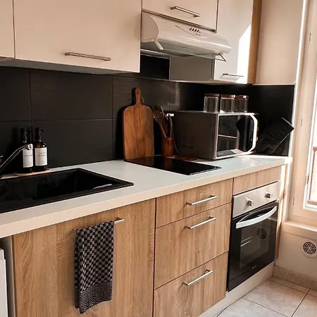 Appartement Au Balcon De Marceline - Centre Ville, Parking&climatisation Bergerac