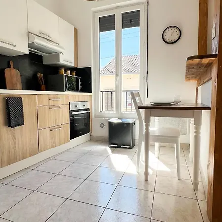 Appartement Au Balcon De Marceline - Centre Ville, Parking&climatisation *